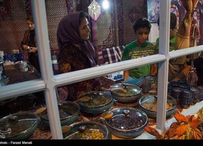 غنای سابقه فرهنگ غذایی ایران به عنوان جاذبه گردشگری استفاده می گردد