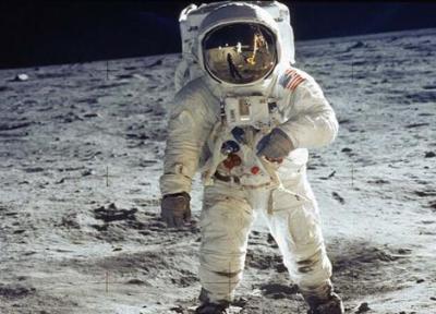 تصاویری که نشان می دهد فرود انسان روی ماه ساختگی بوده است!